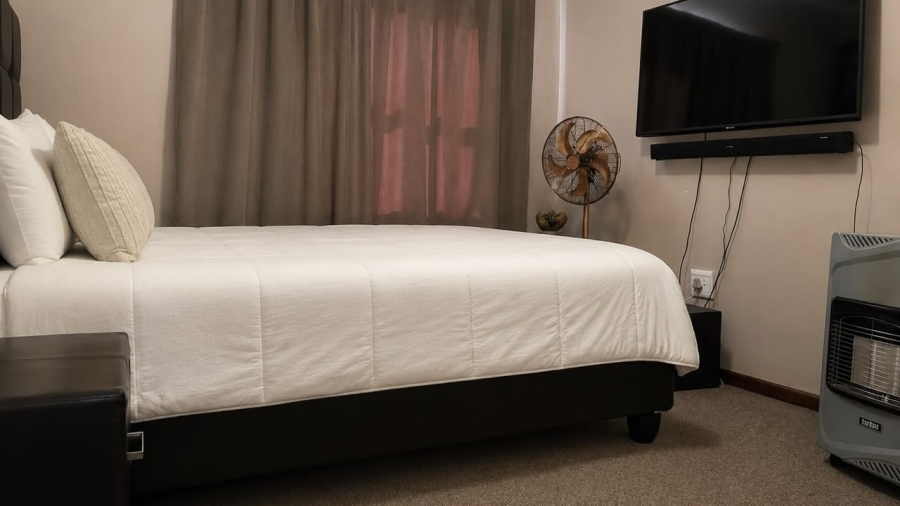 2 Bedroom Property for Sale in Parklands Western Cape